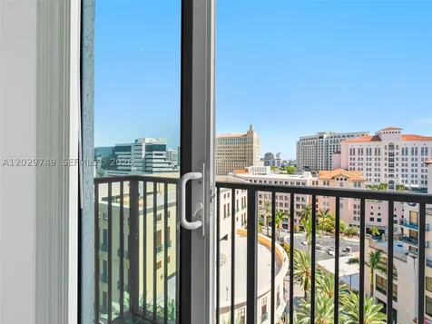10 Aragon Avenue Coral Gables FL 33134