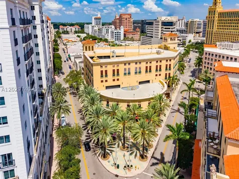 10 Aragon Avenue Coral Gables FL 33134