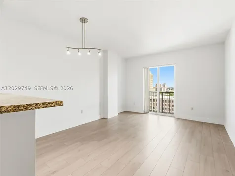 10 Aragon Avenue Coral Gables FL 33134