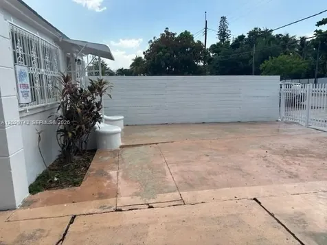 34 NW 69th Street Miami FL 33150