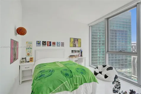 300 Biscayne Boulevard Way Miami FL 33131