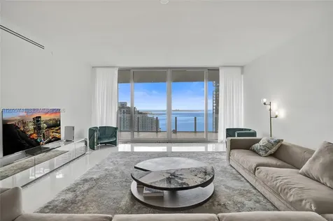 300 Biscayne Boulevard Way Miami FL 33131