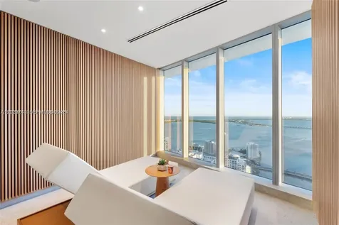 300 Biscayne Boulevard Way Miami FL 33131