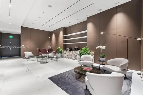 300 Biscayne Boulevard Way Miami FL 33131