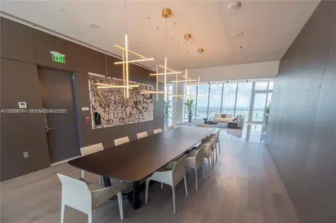300 Biscayne Boulevard Way Miami FL 33131