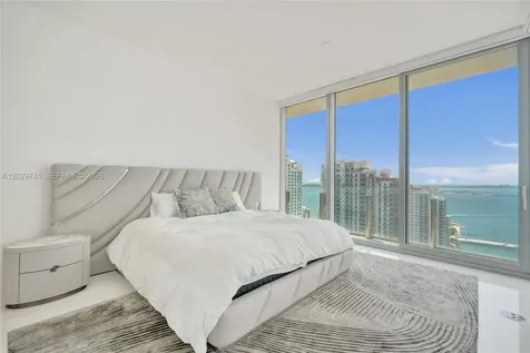 300 Biscayne Boulevard Way Miami FL 33131