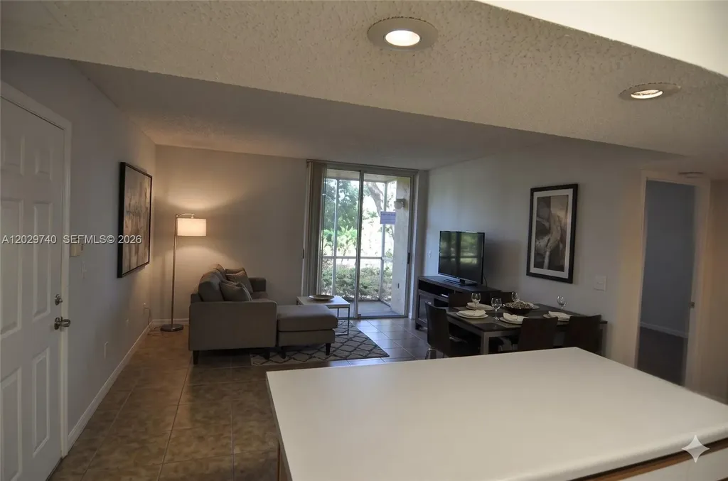 4055 W Mcnab Road Pompano Beach FL 33069