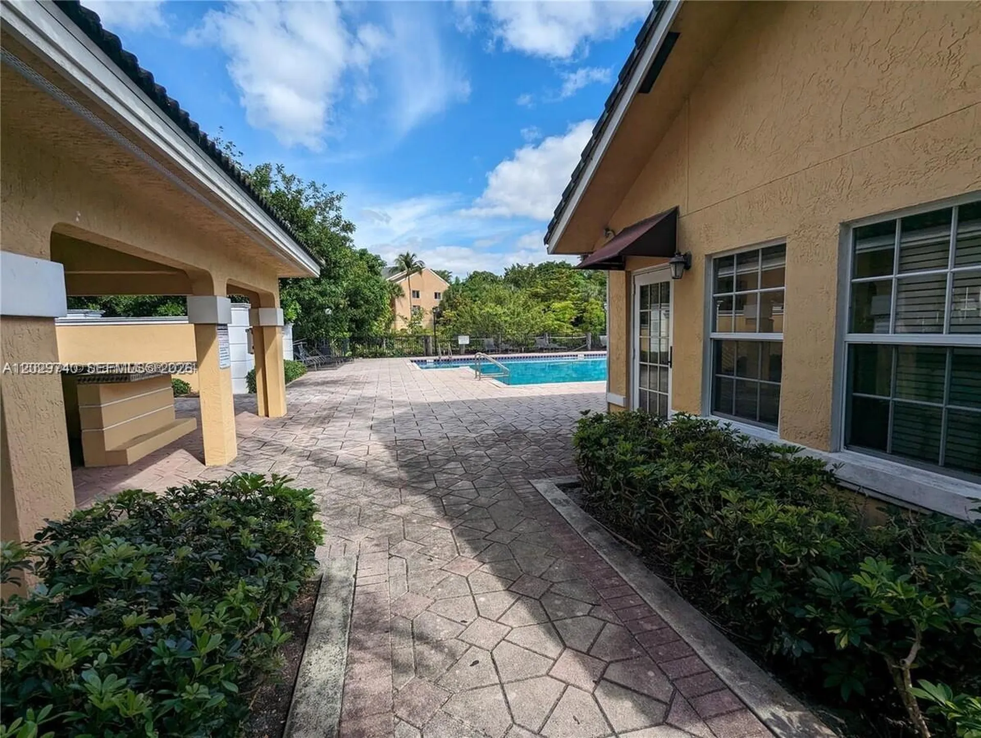 4055 W Mcnab Road Pompano Beach FL 33069