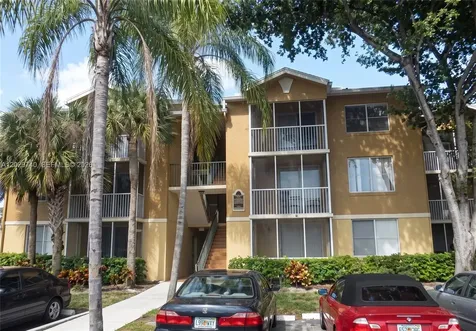 4055 W Mcnab Road Pompano Beach FL 33069