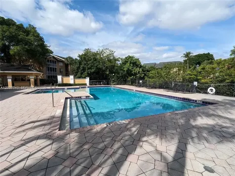 4055 W Mcnab Road Pompano Beach FL 33069