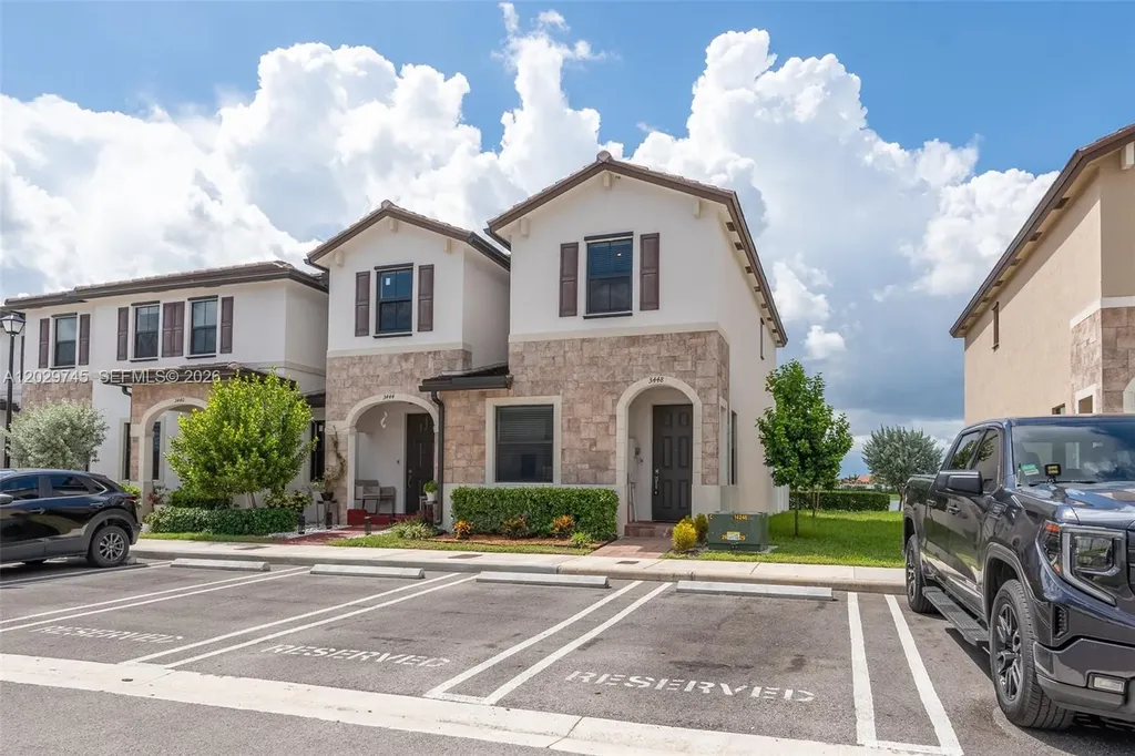 3448 W 114th Terrace Hialeah FL 33018