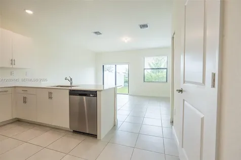 3448 W 114th Terrace Hialeah FL 33018