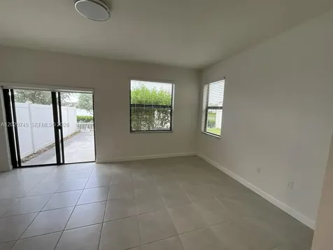 3448 W 114th Terrace Hialeah FL 33018