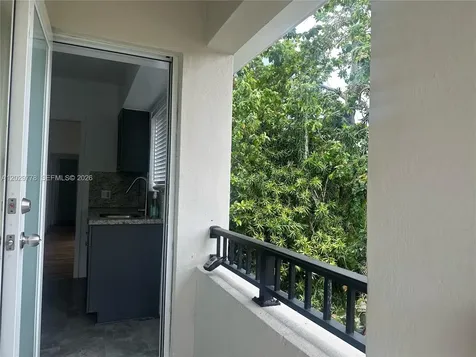 1557 S Le Jeune Road Miami FL 33134