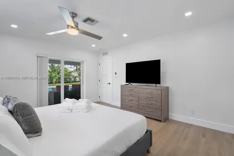 6991 NE 7th Avenue Boca Raton FL 33487