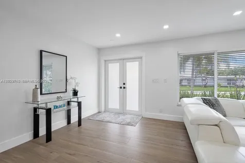 6991 NE 7th Avenue Boca Raton FL 33487