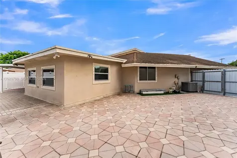 1721 SW 87th Terrace Miramar FL 33025