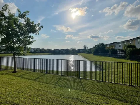 3990 Pelicano Way Deerfield Beach FL 33064