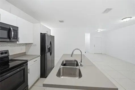 2249/2251 NW 66th Street Miami FL 33147
