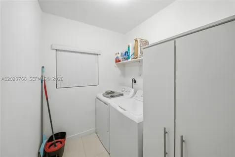 2249/2251 NW 66th Street Miami FL 33147