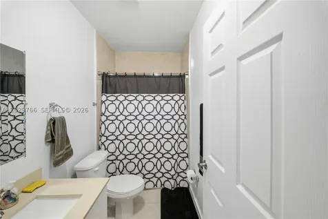 2249/2251 NW 66th Street Miami FL 33147