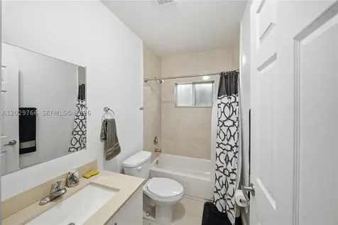2249/2251 NW 66th Street Miami FL 33147