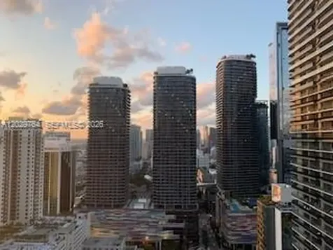 1100 S Miami Avenue Miami FL 33130
