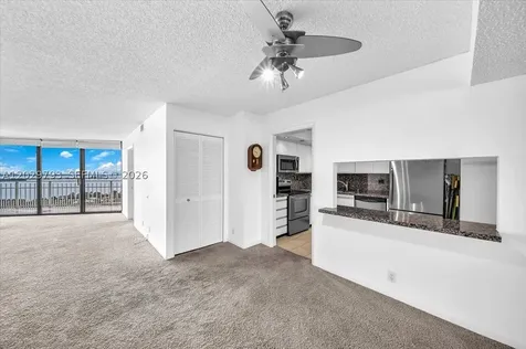 1000 Quayside Terrace Miami FL 33138