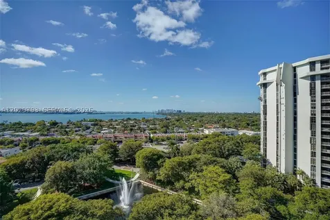 1000 Quayside Terrace Miami FL 33138