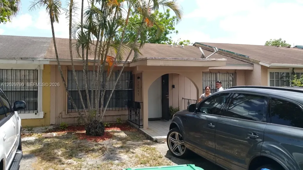 18047 NW 41st Place Miami FL 33055