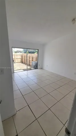 18047 NW 41st Place Miami FL 33055