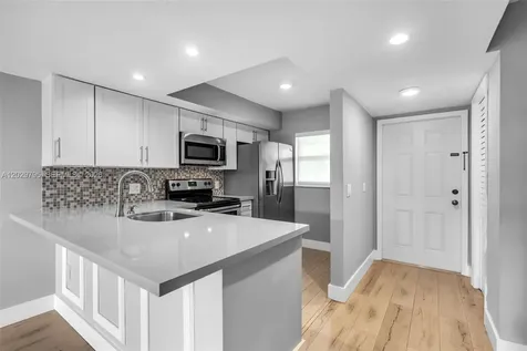 4600 SW 67th Avenue Miami FL 33155