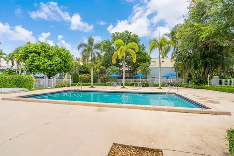 4600 SW 67th Avenue Miami FL 33155