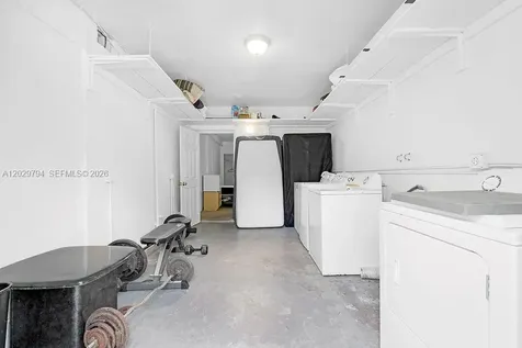 2419 Pierce Street Hollywood FL 33020