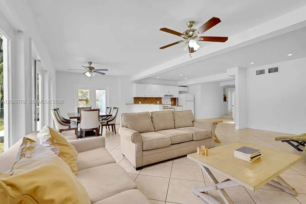 2417 Pierce Street Hollywood FL 33020