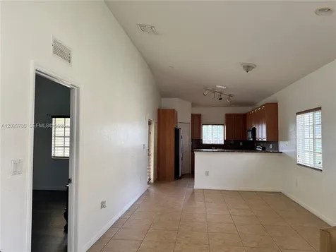 3384 NE 11th Drive Homestead FL 33033