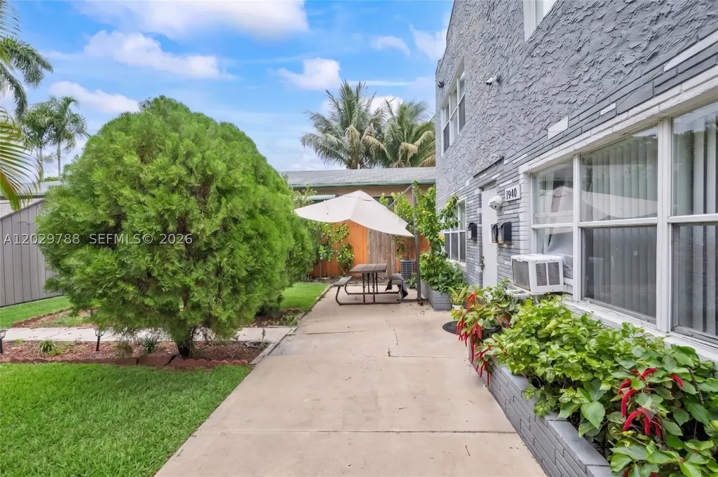 1940 Adams Street Hollywood FL 33020