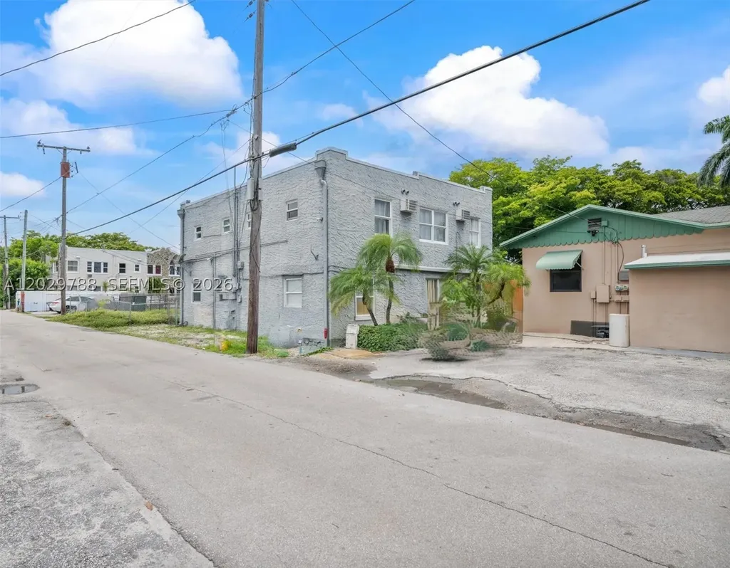 1940 Adams Street Hollywood FL 33020