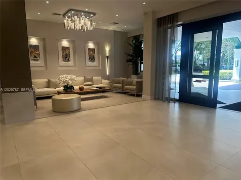 3640 Yacht Club Drive Aventura FL 33180