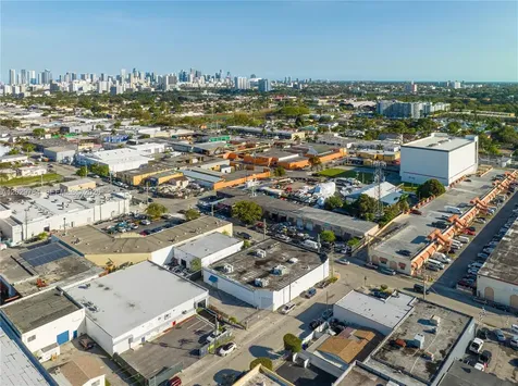 2585 NW 21st Terrace Miami FL 33142