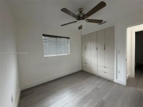 3021 W 76th Street Hialeah FL 33018