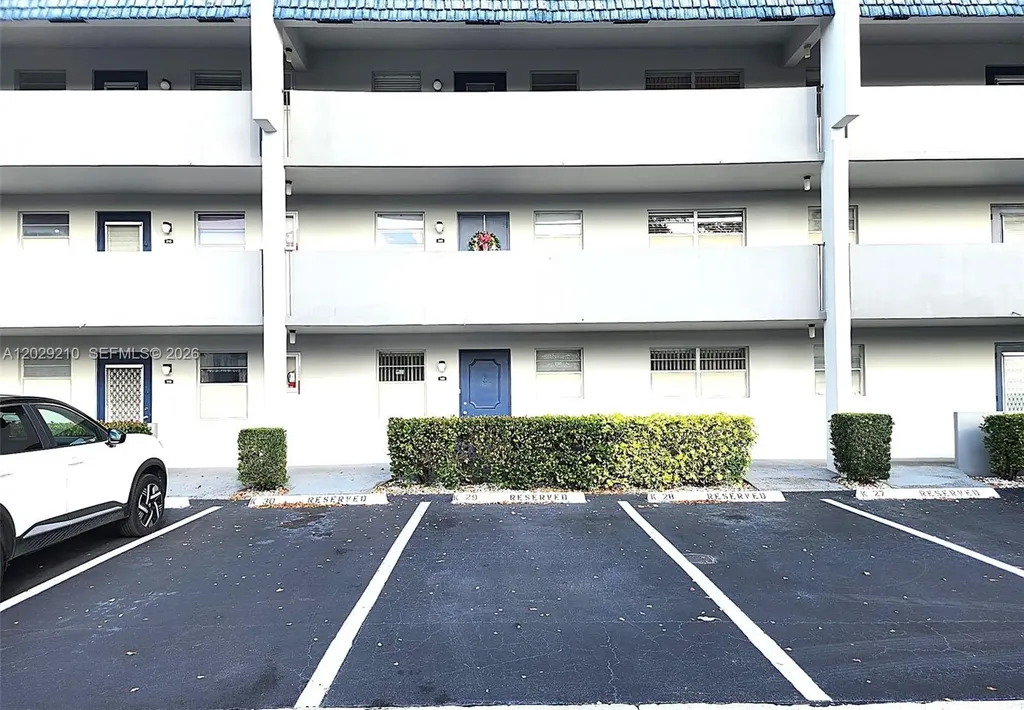 7787 Golf Circle Drive Margate FL 33063