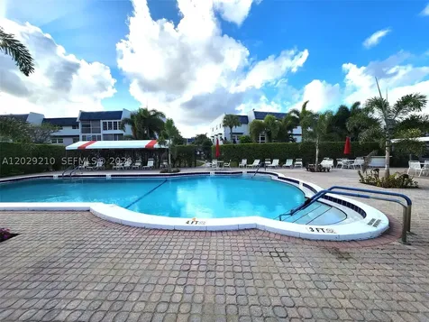 7787 Golf Circle Drive Margate FL 33063