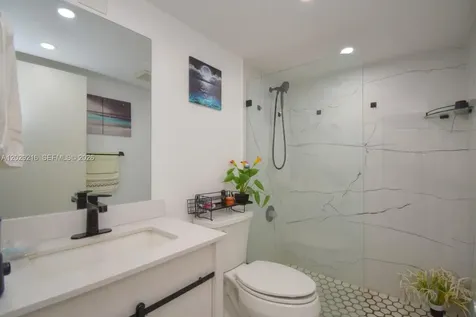 1401 SW 134th Way Pembroke Pines FL 33027