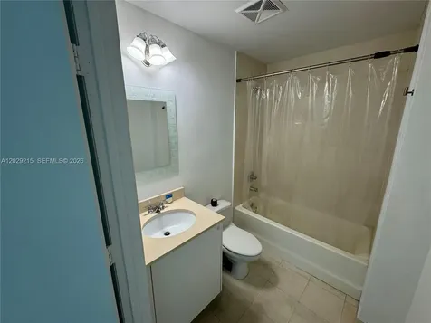 60 SW 13th Street Miami FL 33130