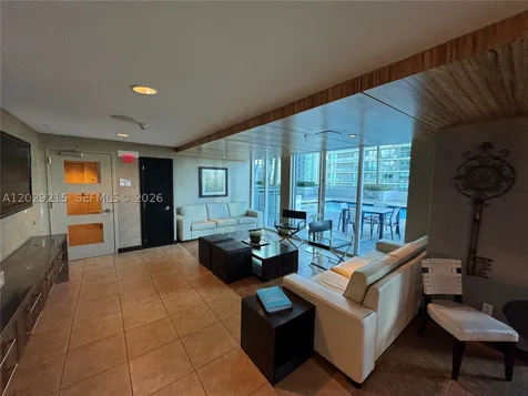 60 SW 13th Street Miami FL 33130