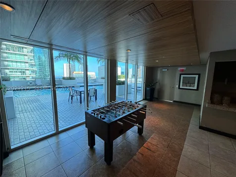 60 SW 13th Street Miami FL 33130
