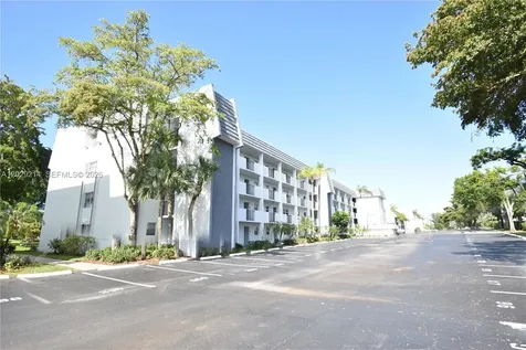 6080 NW 44th Street Lauderhill FL 33319