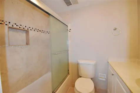 6080 NW 44th Street Lauderhill FL 33319