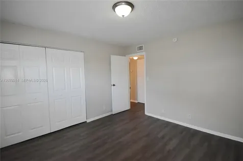 6080 NW 44th Street Lauderhill FL 33319